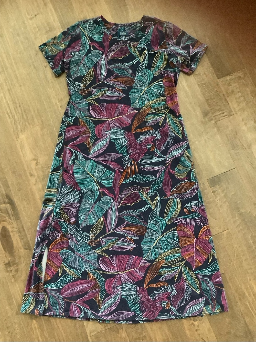 D & Co Beach Maxi Beach Dress with Tropical Leaf Print in Teal & Magenta SP